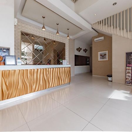 Reddoorz Hostel At Kiara Cozy Kircon Bandung Luaran gambar