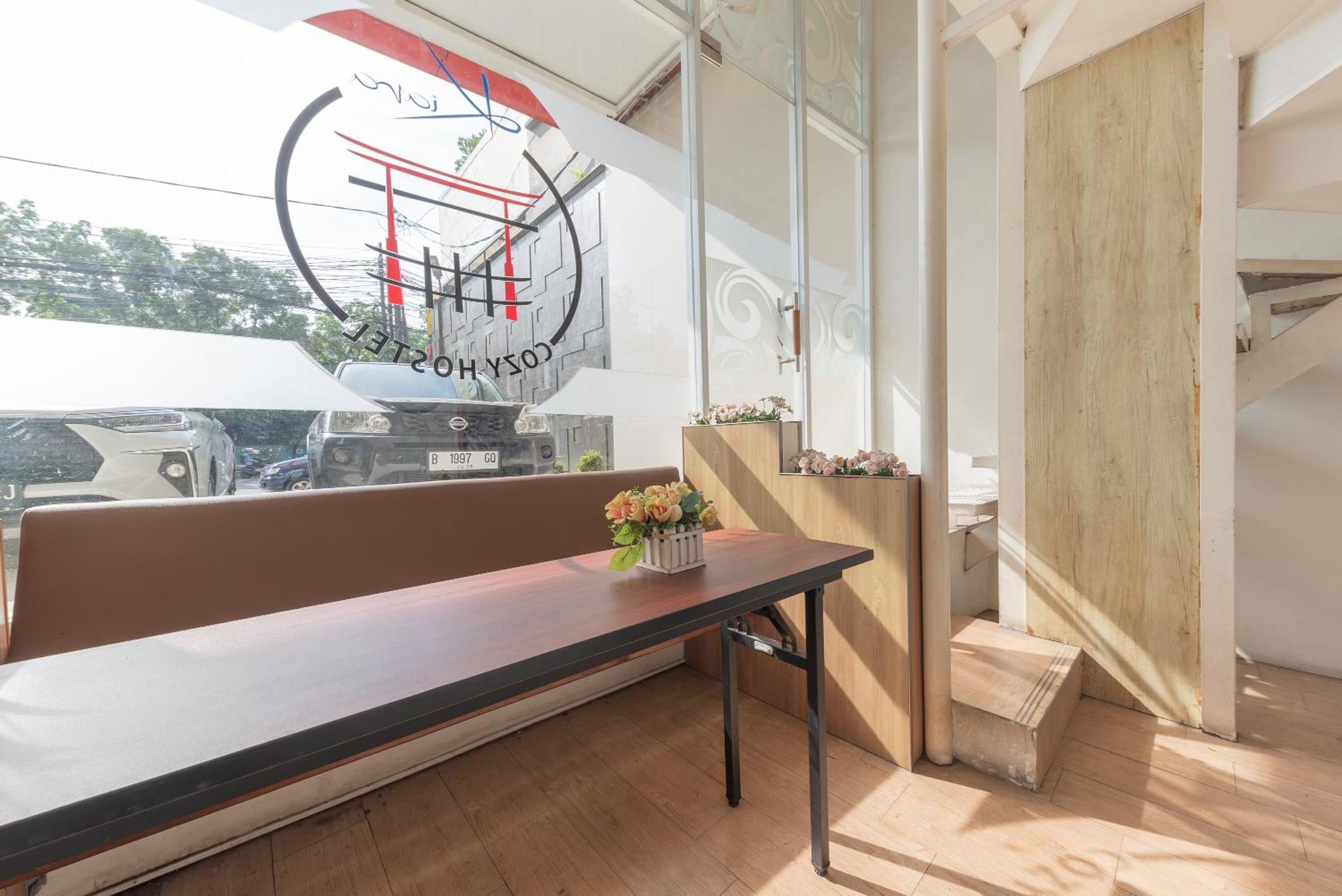 Reddoorz Hostel At Kiara Cozy Kircon Bandung Luaran gambar