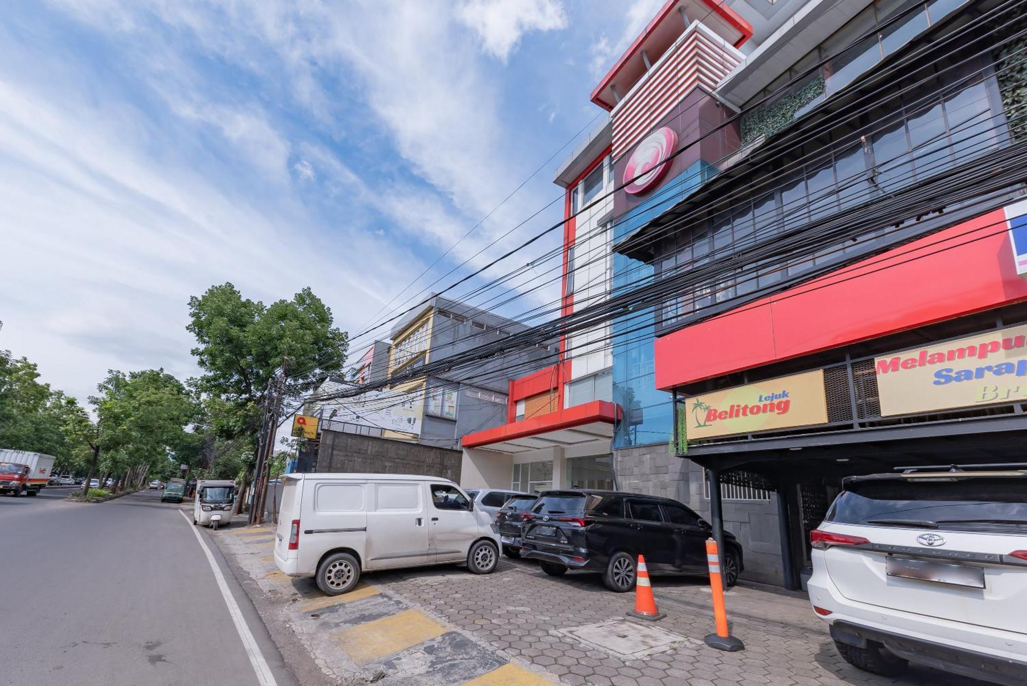 Reddoorz Hostel At Kiara Cozy Kircon Bandung Luaran gambar